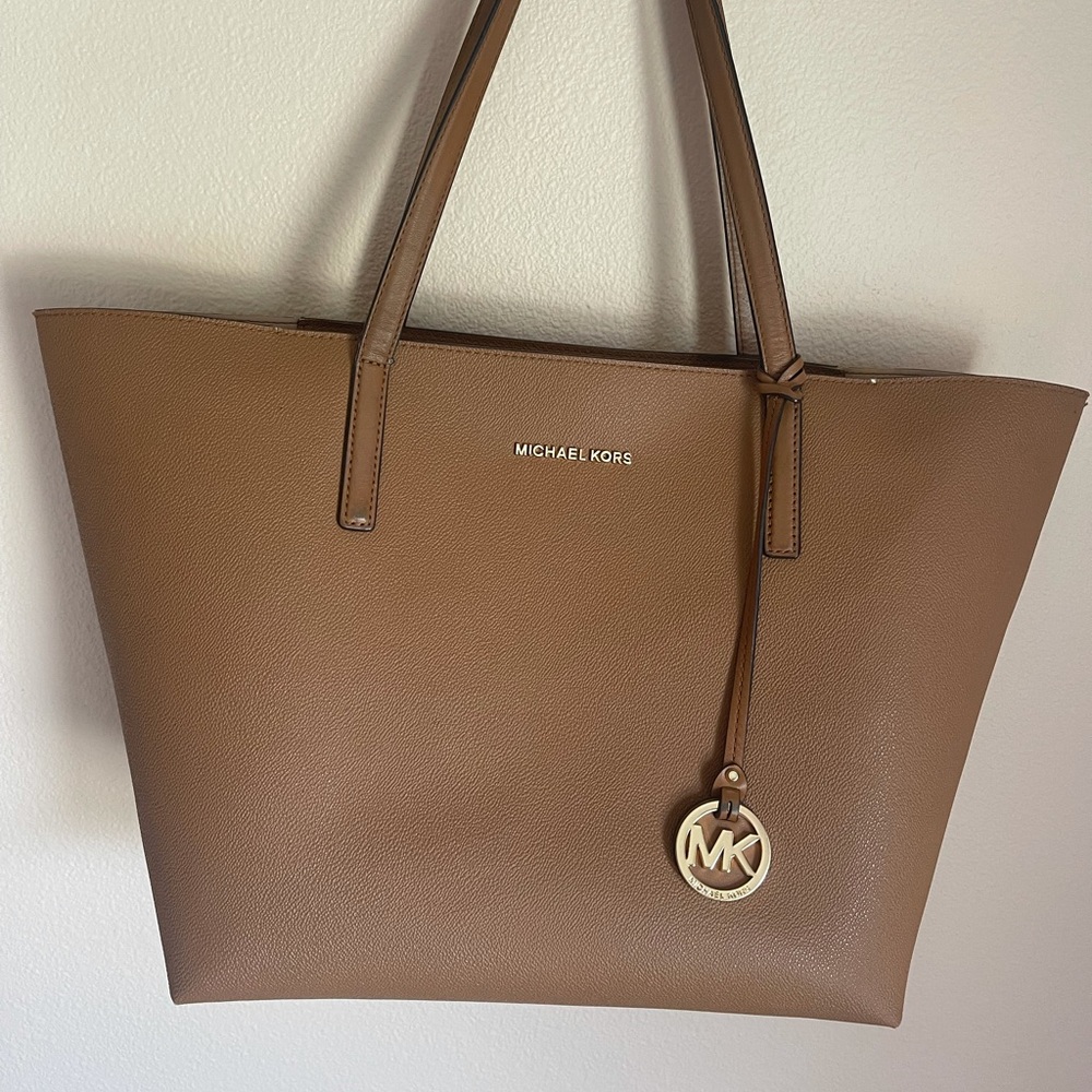 Michael Kors LARGE TOTE PURSE